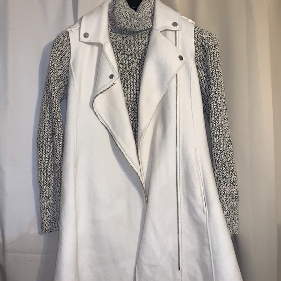 Roots knit turntleneck - Picture 4 of 4